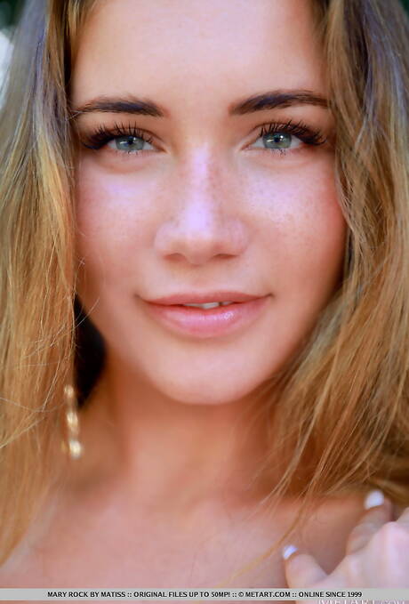 Met Art are pleased to offer you xxx pics featuring Mary Rock demonstrating nice form