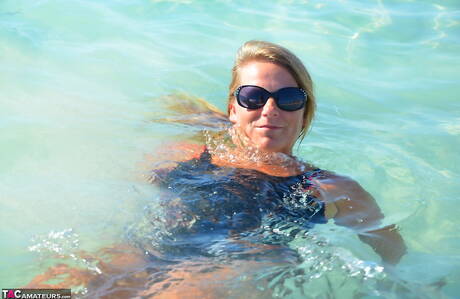 TAC Amateurs picture collection featuring Sweet Susi xxx gallery 273596